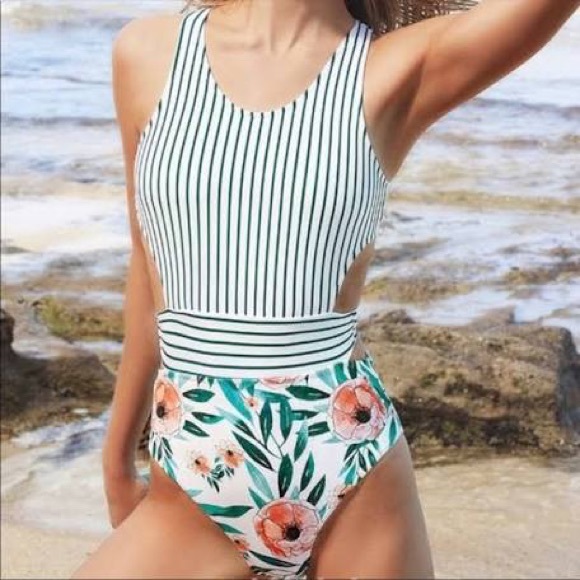 Cupshe Other - Cupshe One Piece Swimsuit Size M